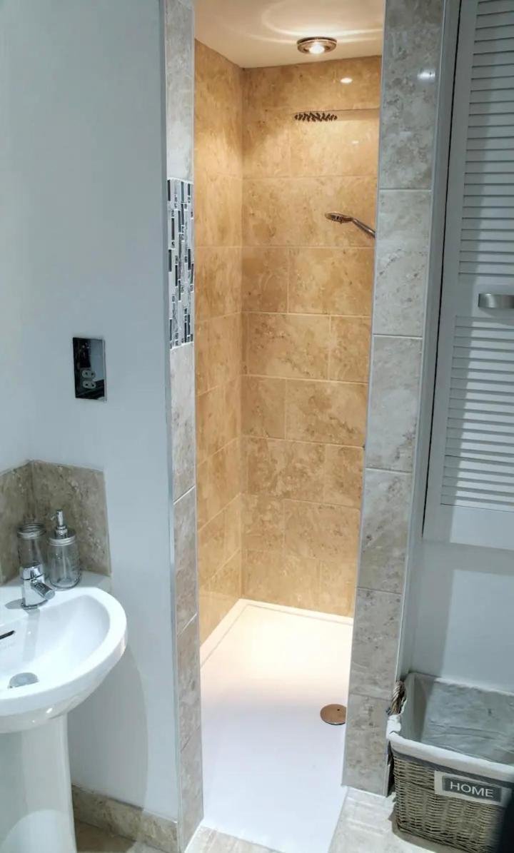 Queensgate Holiday Apartment , Beverley With Parking Ngoại thất bức ảnh